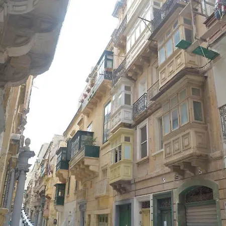 Valletta Studio Apartment * Valletta