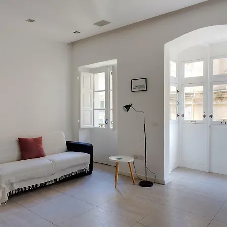 Valletta Studio Apartment * Valletta